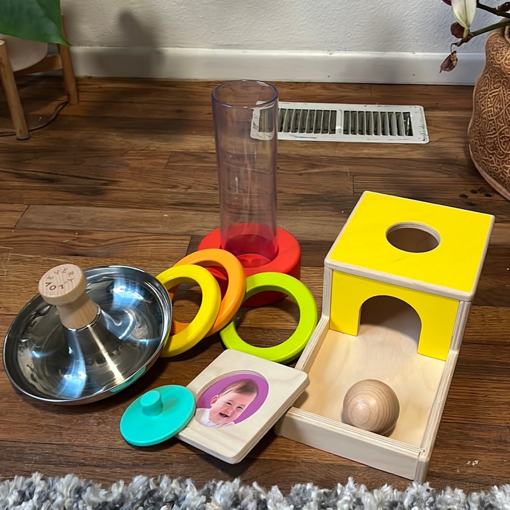 Lovevery Bundle of toys